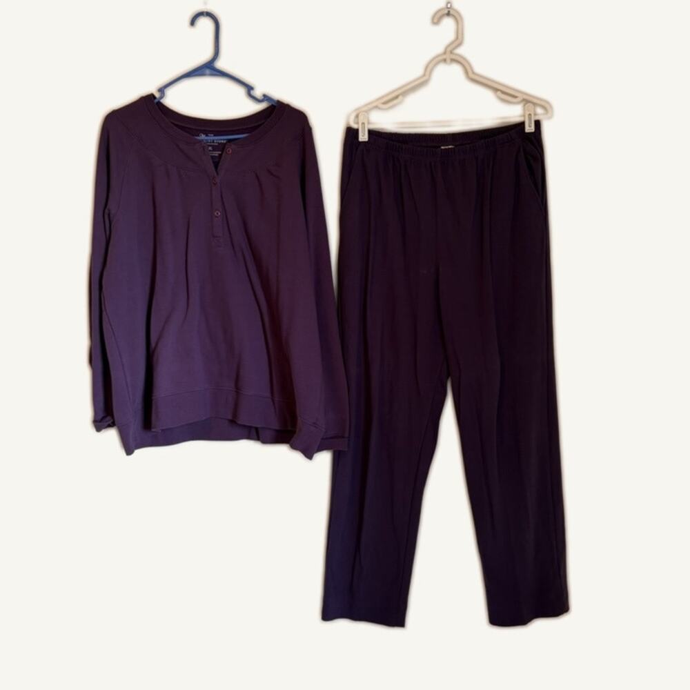 The Vermont Country Store Women's Purple Sweat Set XL Henley Top & Pants